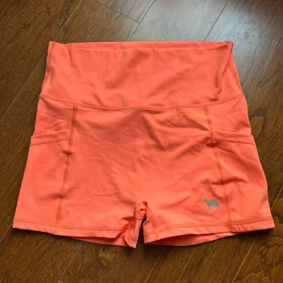 Wild South Coral workout shorts with pockets - Picture 1 of 7